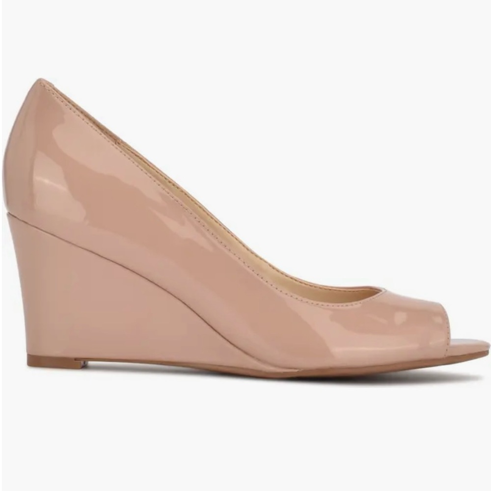 New women’s Nine West Canise Wedge Pump size 7
